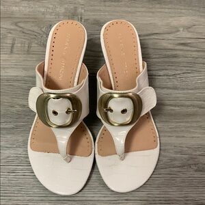 Adrienne Vittadini Gold and White Sandals with Chic Thong Design